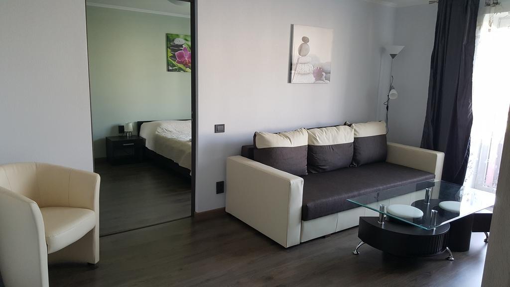 L.E.C. Travel Apartments Ventspils Ngoại thất bức ảnh